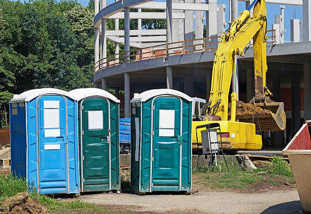 Best Standard Portable Toilet Rental  in Bay Shore, NY